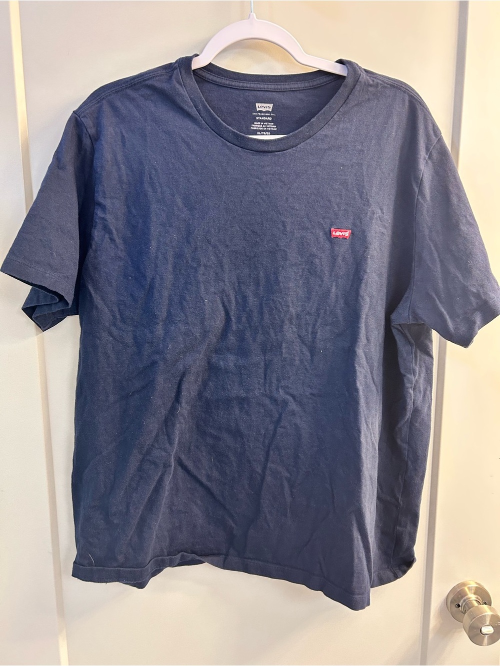 Levi's Men's Navy Short-Sleeve Tee
